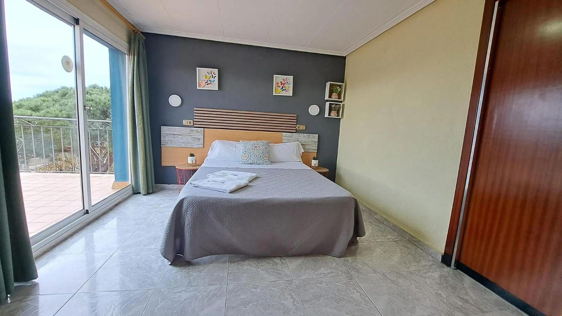 **  Hotel Rodsan Suizo Castelldefels Spain