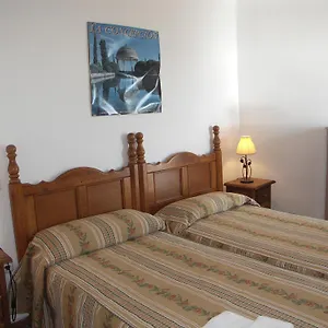 https://apartamentos-lual-torrecilla.es-andalucia.com